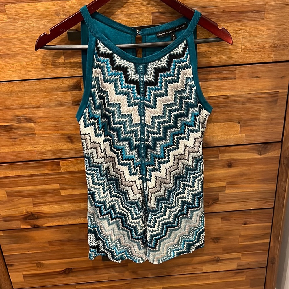 Size M knit top